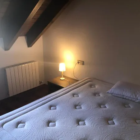 Cal Roger D'esterri Apartment *